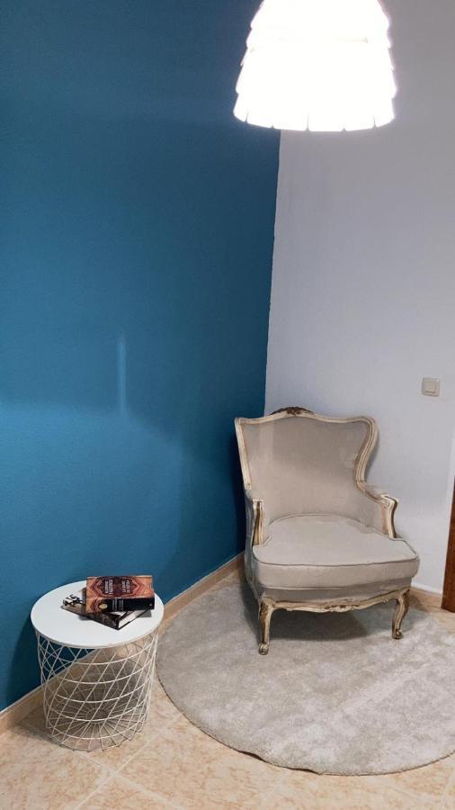 شقة Apartamento Las Encinas Caces المظهر الخارجي الصورة