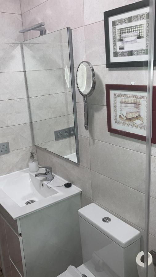 شقة Apartamento Las Encinas Caces المظهر الخارجي الصورة